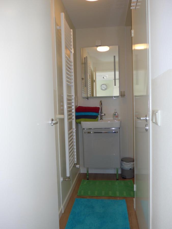 Ferienwohnung Houseboat In The Center, 5 Min Walk To Tropical Museum, Free Wifi! Amsterdam Exterior foto
