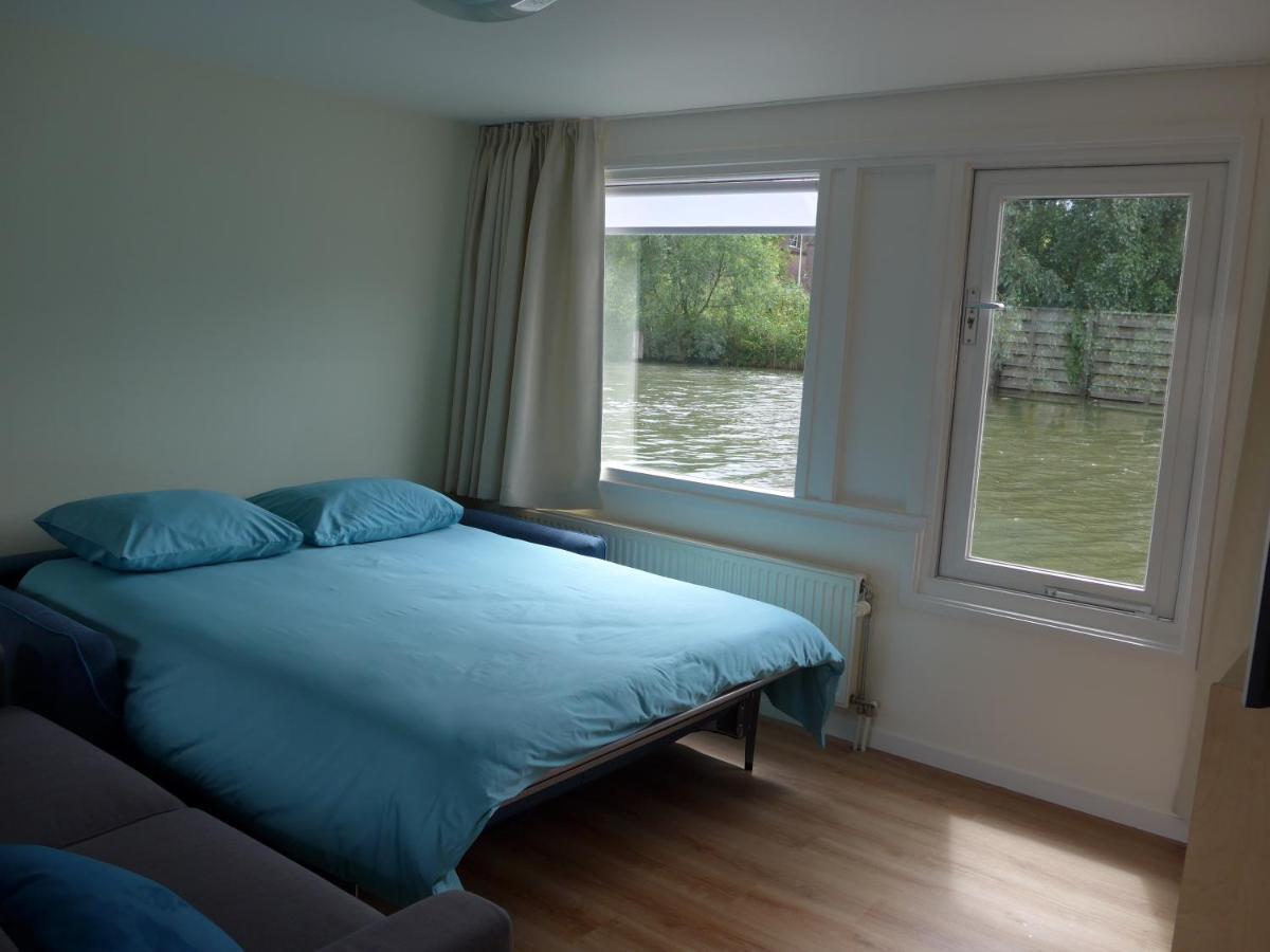 Ferienwohnung Houseboat In The Center, 5 Min Walk To Tropical Museum, Free Wifi! Amsterdam Exterior foto